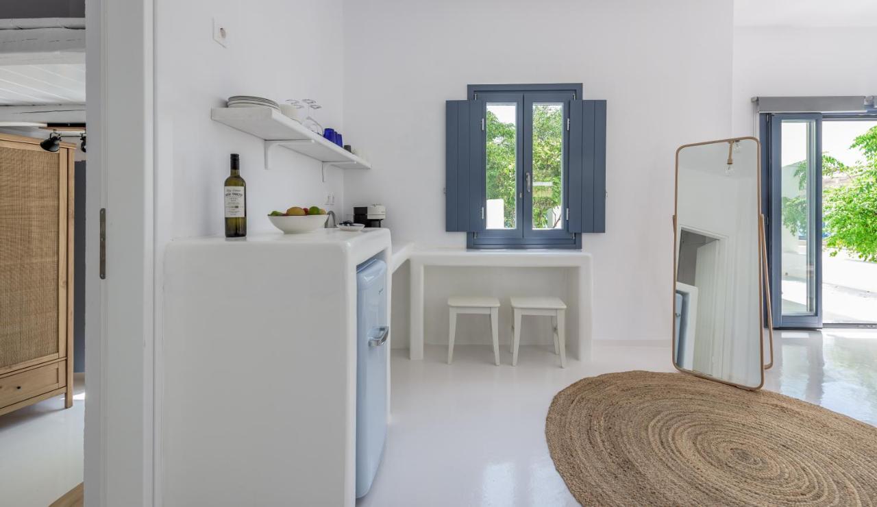 Ahinos Apartment Pollonia ภายนอก รูปภาพ